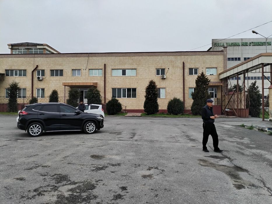 Действующий Мельница с оборудованием