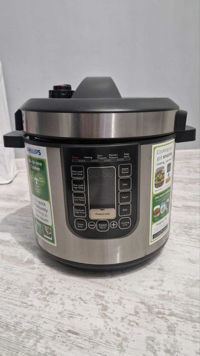 Мултикукър Philips