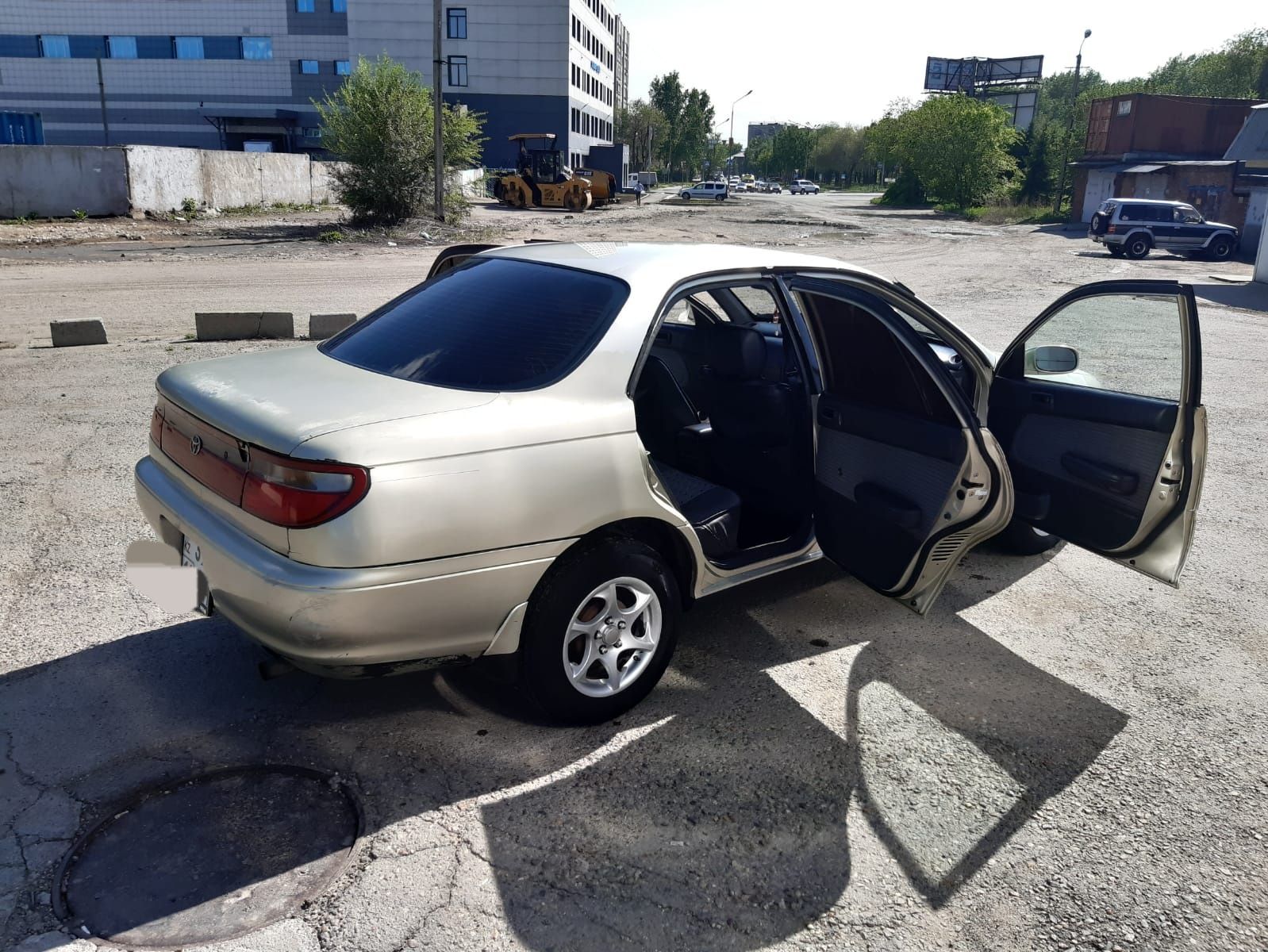 Продам Toyota Carina