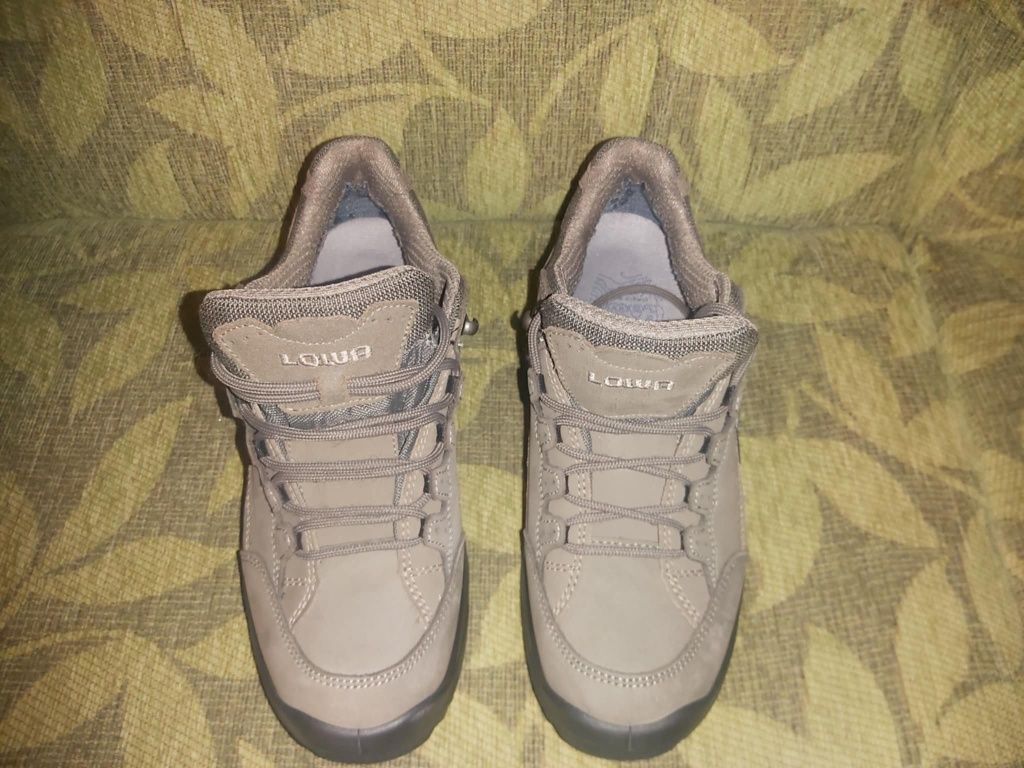 Дамски туристически обувки Lowa Renegade GTX