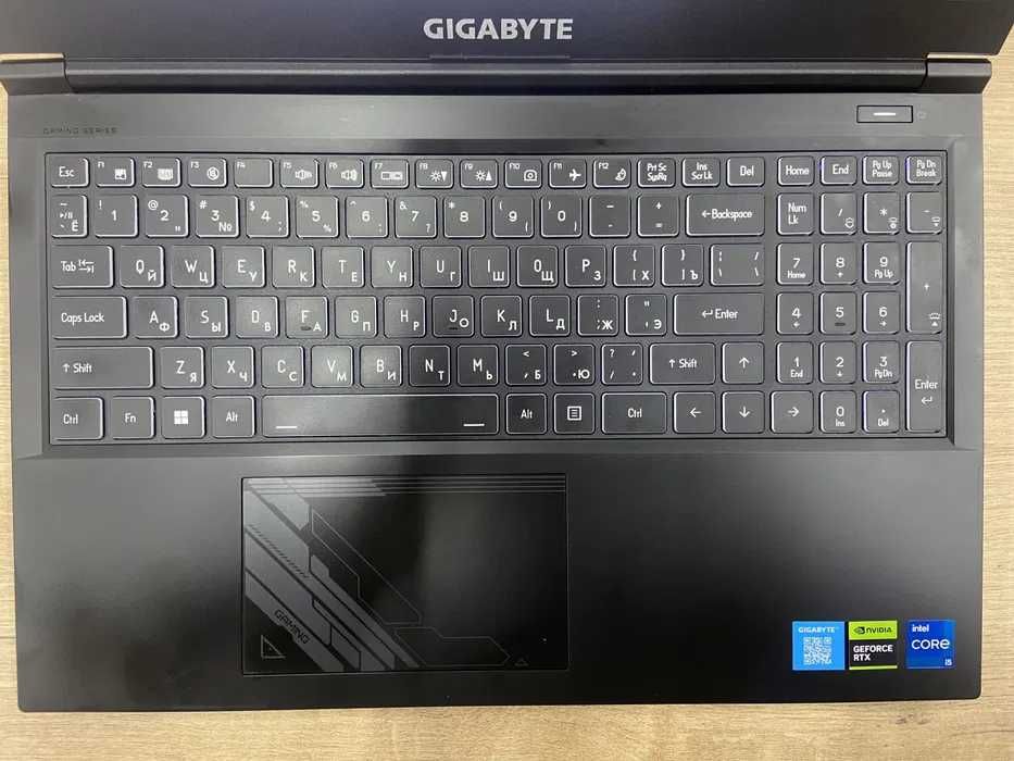 Ноутбук GIGABYTE G5 - 144Гц 15.6/Core i5-12500H/16ГБ/SSD512ГБ/RTX 4060