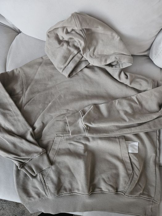 Zara-152р-два анурака на марката