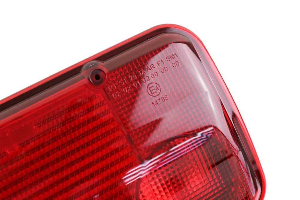 Задни светлини стоп Scania P R Mercedes Sprinter w906 Vw Crafter E4