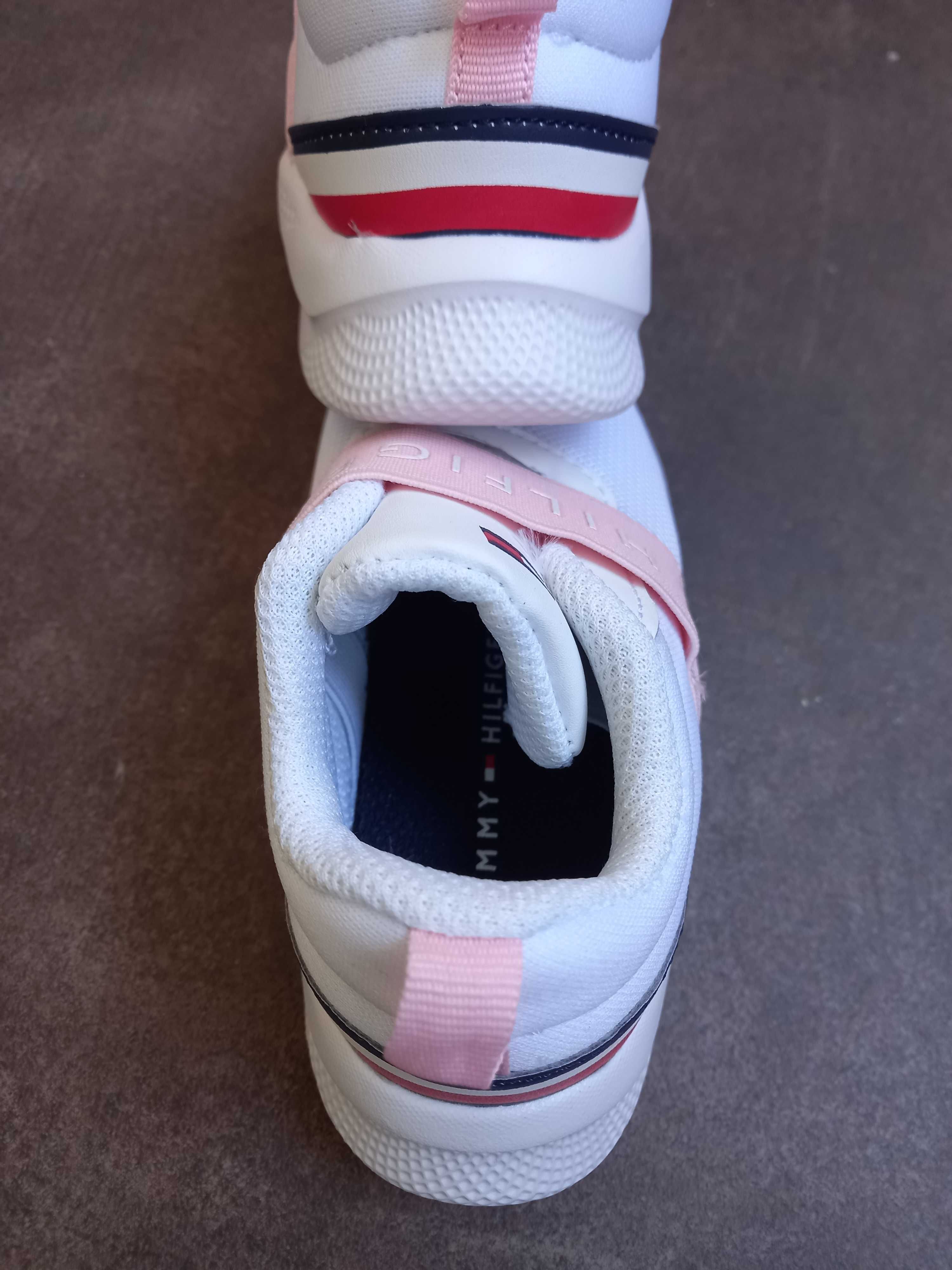 Маратонки Tommy Hilfiger 23.5