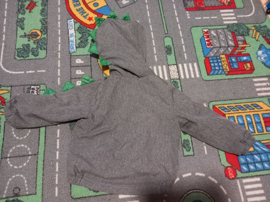 Geaca 80-86, model Dinozaur