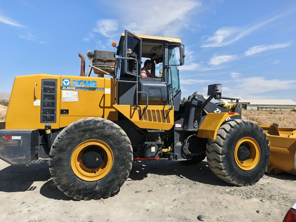 XCMG ZL50GN PAGRUZCHIK sotiladi 3kub 2020-yil