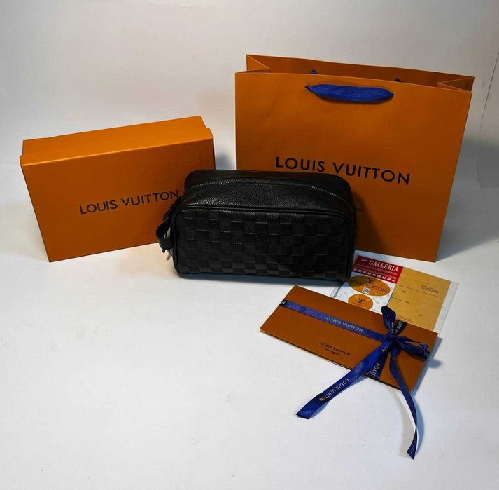 Geantă pungă cosmetică Louis Vuitton piele 66307