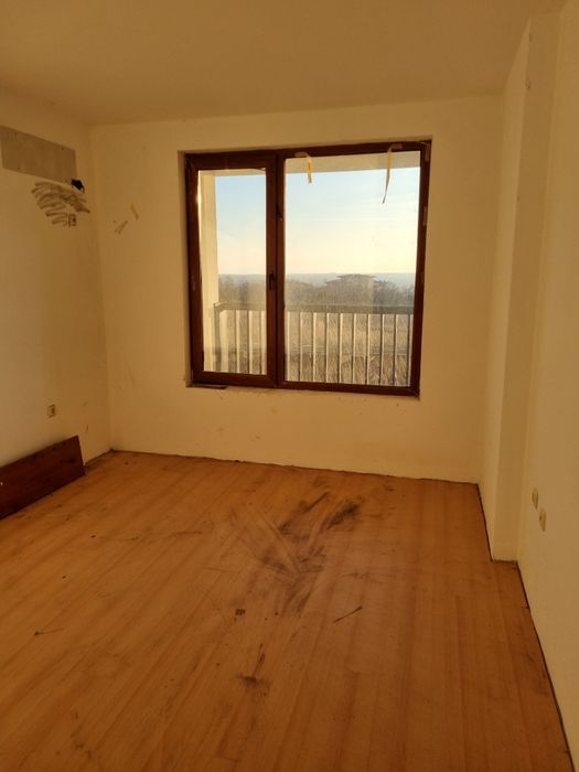 Двустаен апартамент Кошарица вилна зона 1.5 до Лидл