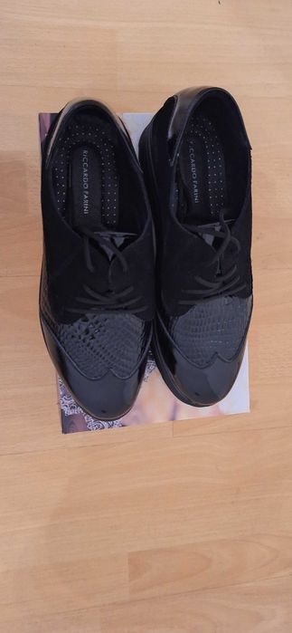 Елегантни обувки Riccardo Farini