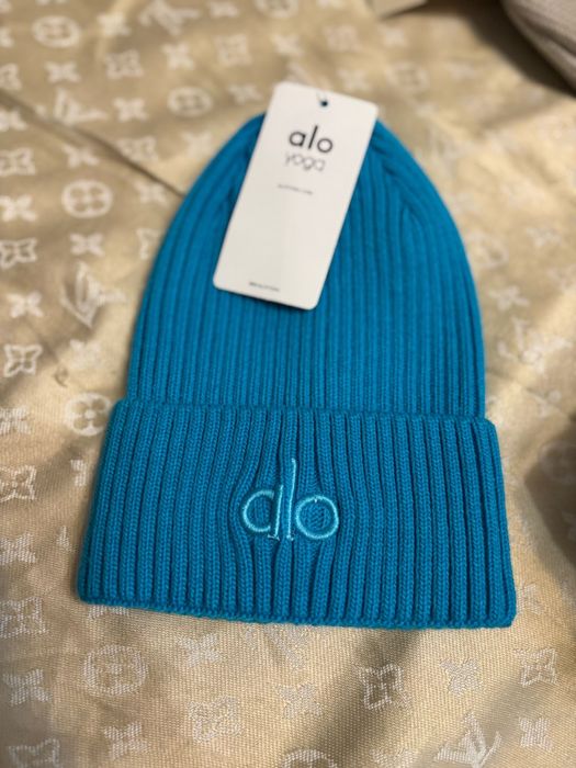 Caciula  barbat si Femeie