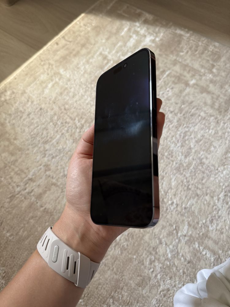 Продам iphone 14 pro max 256 Гб