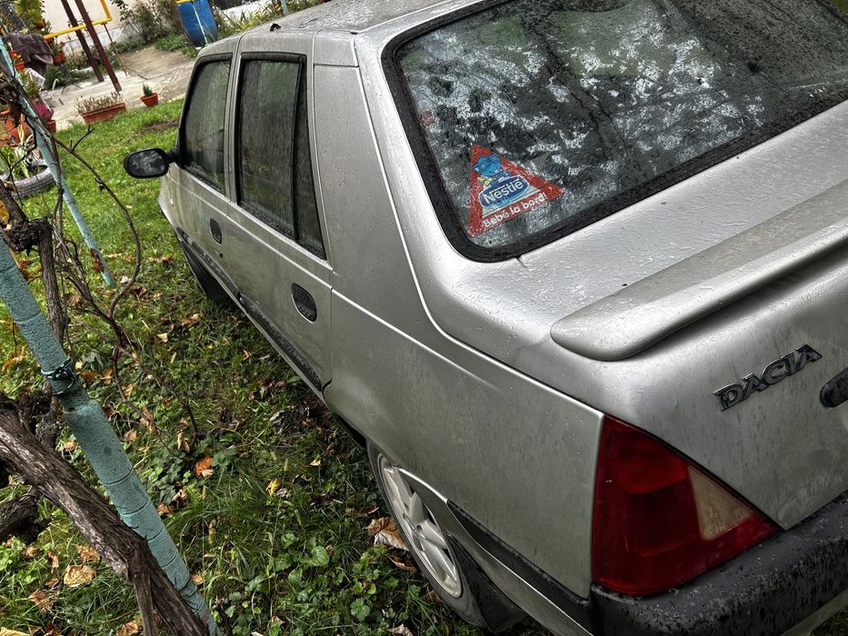 Dacia solenza 2004
