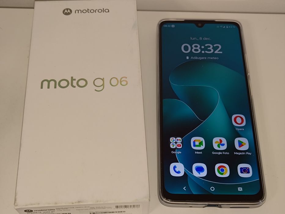 Telefon NOU, in garantie la eMag Motorola Moto g06, 4GB RAM, 128GB