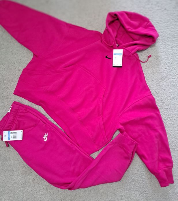 Compleu Nike dama/Nou Roz