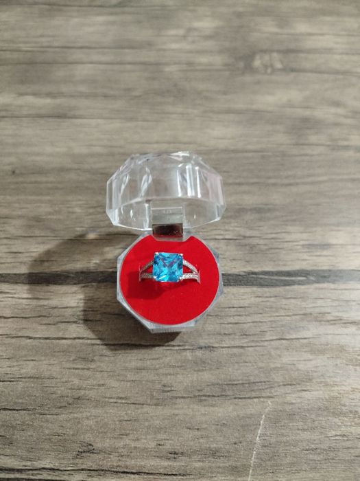 KUMUSH UZUK ( 925 proba) СЕРЕБРЯНОЕ КОЛЬЦО (проба 925)