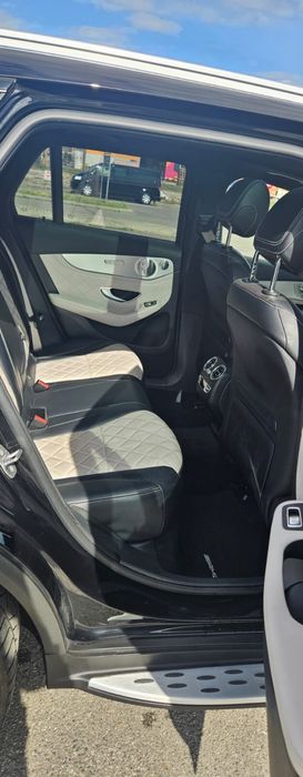 Schimb Mercedes GLC 43 AMG HUD PANO VENTILATIE 360 Burm Designo