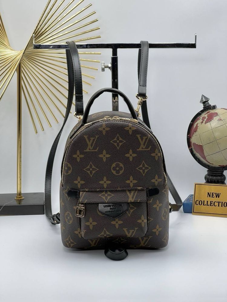 Ghiozdan Louis Vuitton Nou !!! Marimi 21/16 !!!