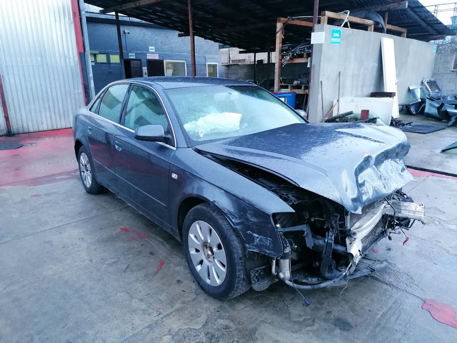 Ușa laterală spate  dreapta Audi a4 b7 limuzina cod culoare LX7Z