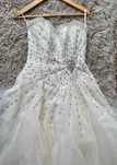 Rochie de mireasa cu crinolina
