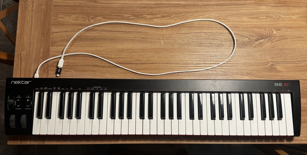Nektar SE61 USB MIDI Controller