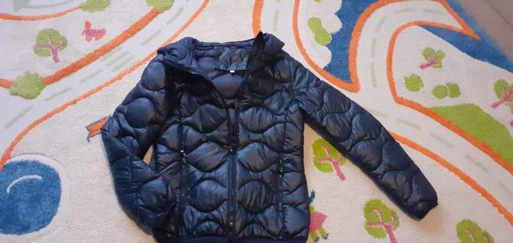 Geaca pt dama marimea s