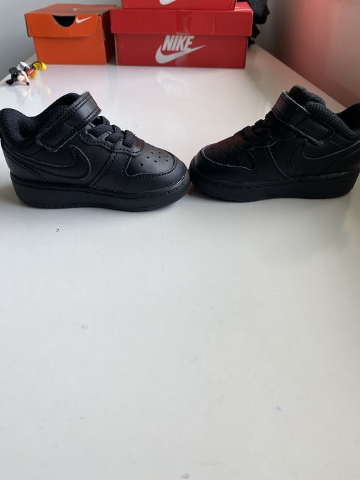 Маратонки NIKE