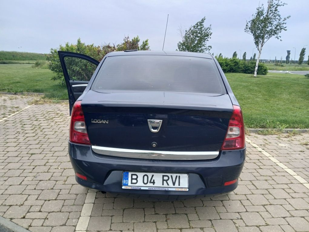 Vand Dacia logan