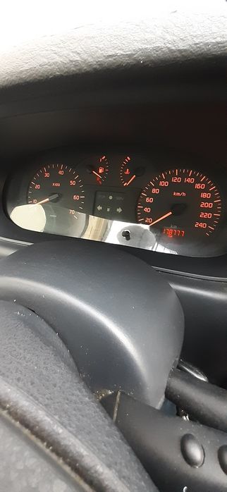 Vând Renault Megane