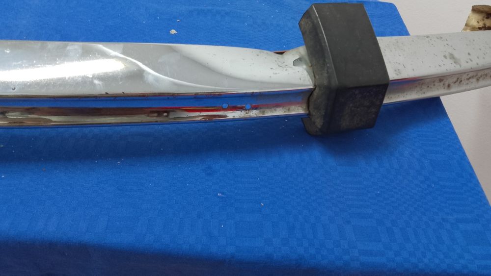 Vând bară față originala Dacia 1300