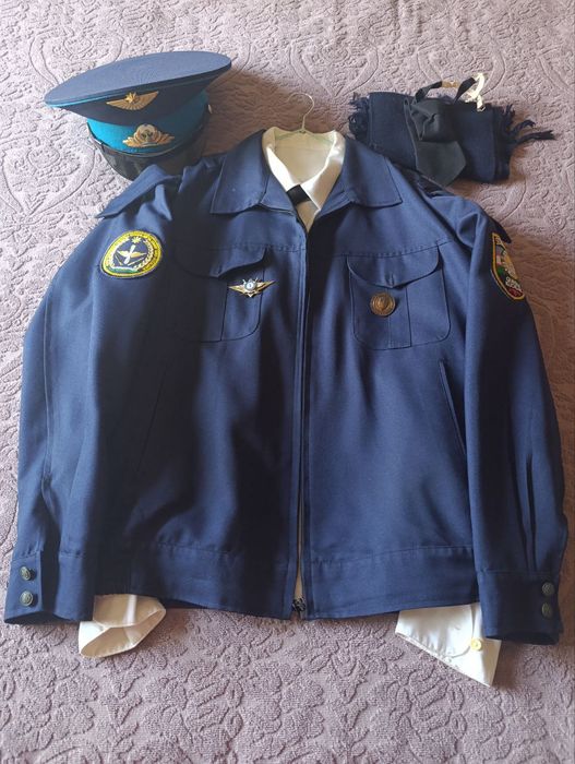 Продаётся парадный костюм