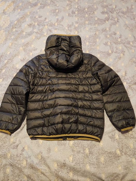 Детско яке за момче BENETTON.