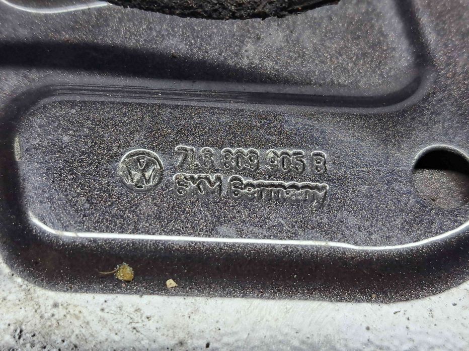 Capac rezervor Volkswagen Touareg (7LA, 7L6) [Fabr 2003-2010] LR7M / 7