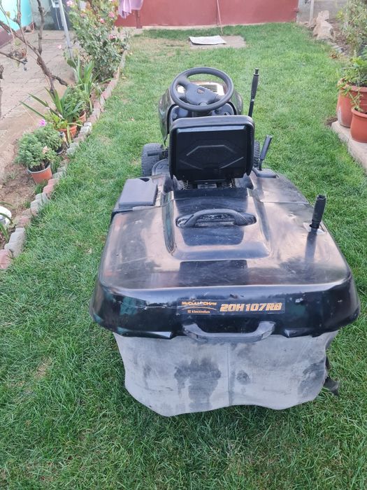 Tractoras gazon mcculloch husqvarna de tăiat iarba motor 2 pistoane