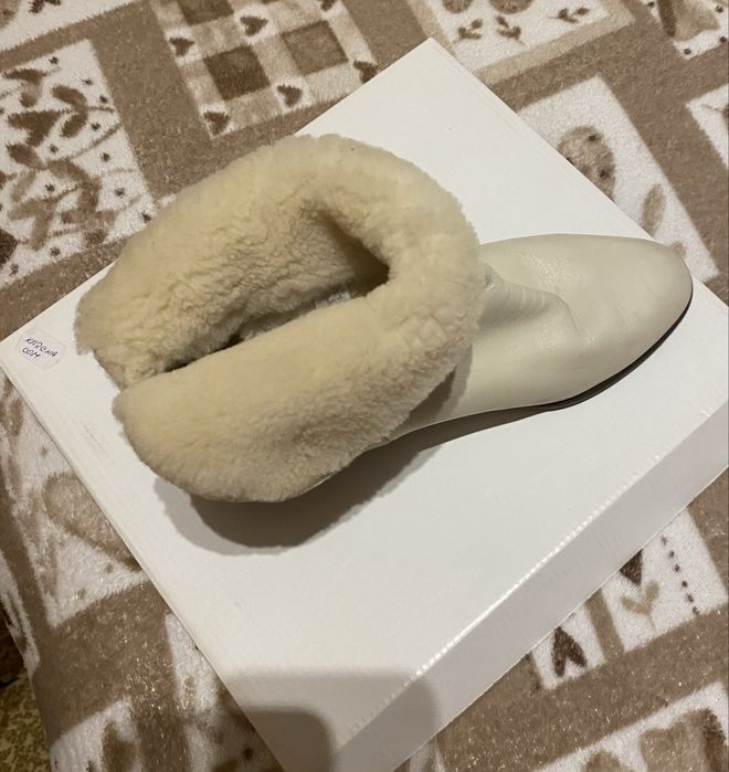 Ghete din piele naturală