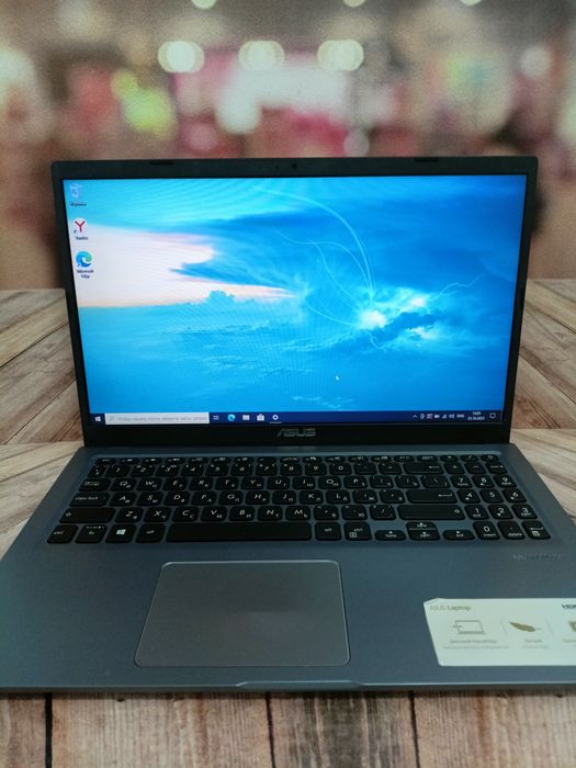 Ноутбук Asus I3-10 Nur Lombard