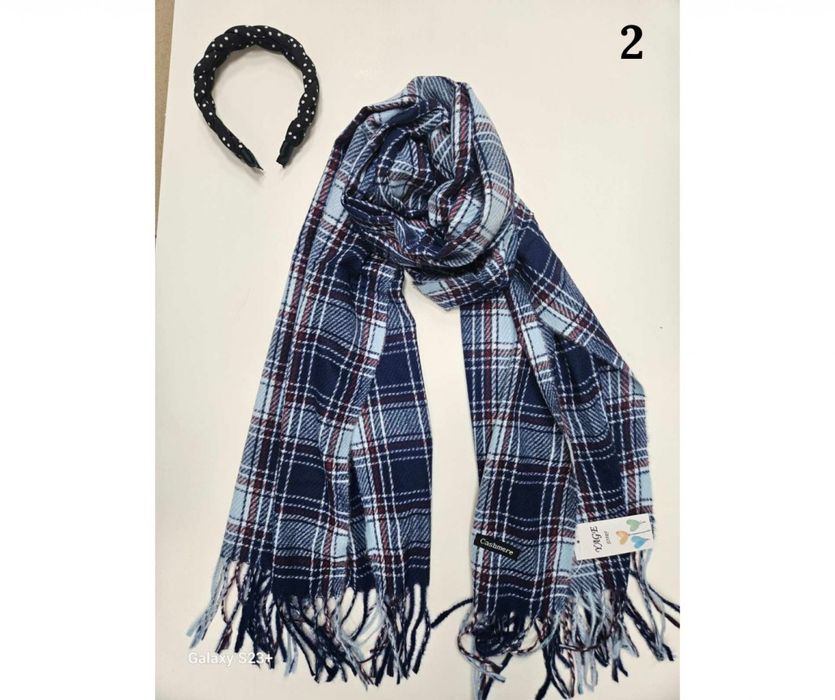 Изискан шал на каре