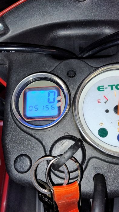 Vând e- ton yukon 150 cm in stare foarte buna