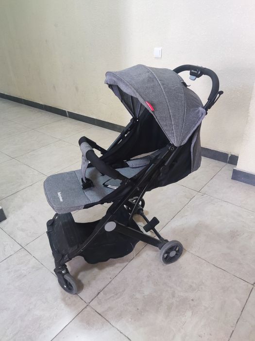 Коляска прогулочная