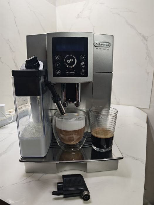 Espressor / Expresor / Aparat de cafea DeLonghi Cappuccino
