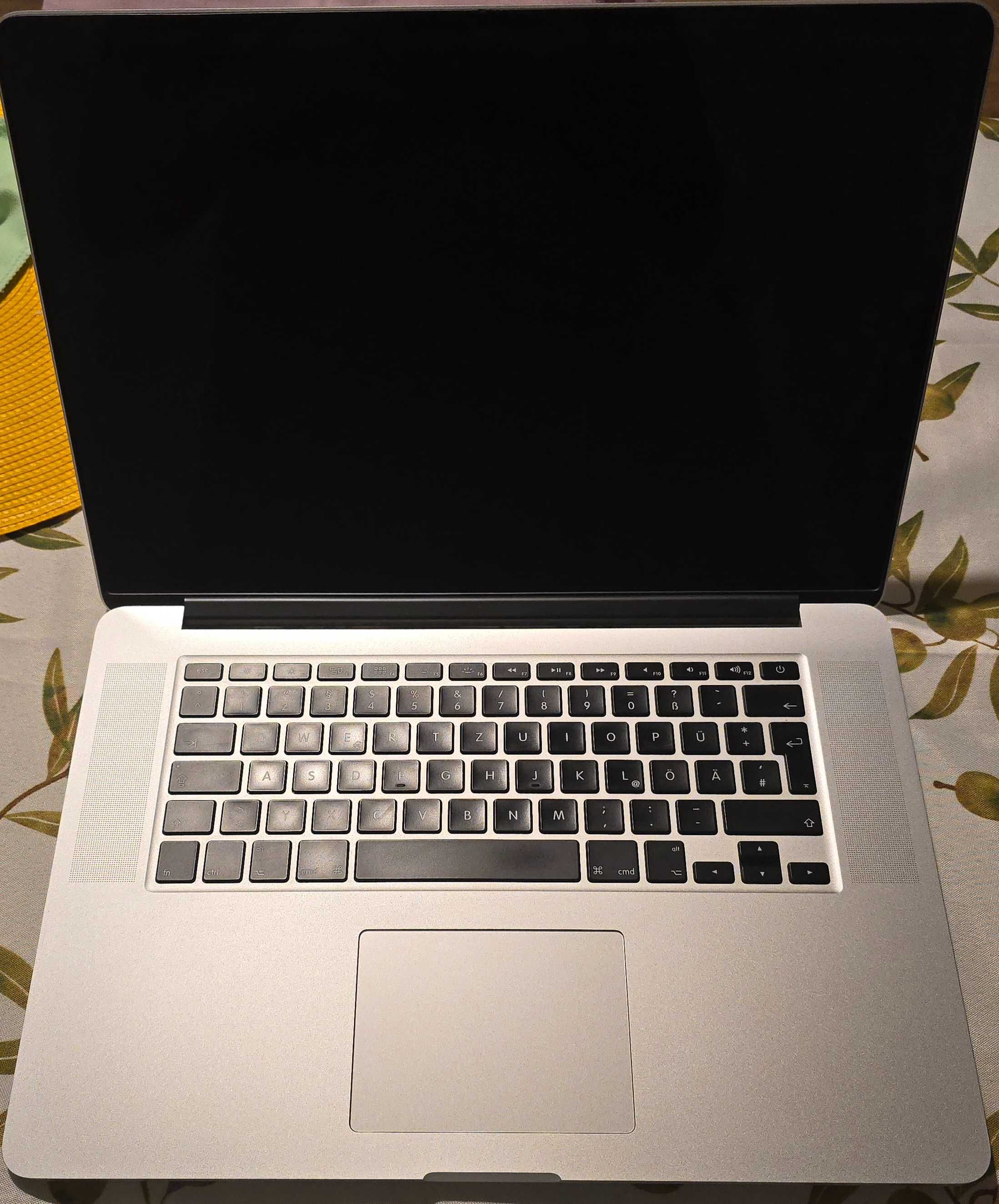 MacBook Pro 15" Retina Mid 2015, i7 2.8GHz, 500GB SSD, 16 RAM;