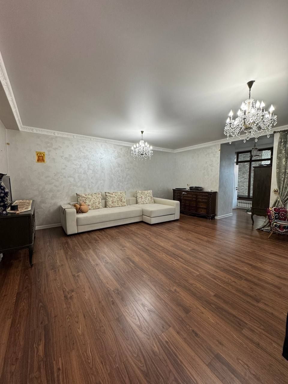 Продается 227м2 ЖК янги Дархан 3ком ор-р стадион старт