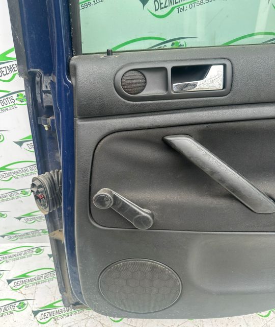 Usa / Portiera spate dreapta Volkswagen VW Passat B5.5 (facelift)