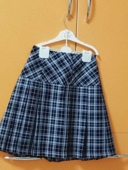 Школьная юбка новая 2000 тенге