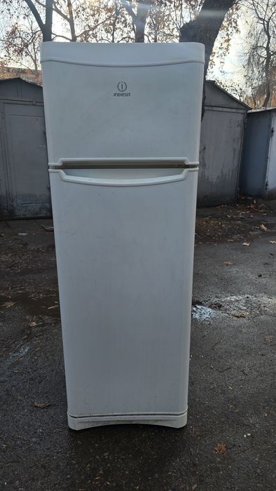 Продаётся холодильник