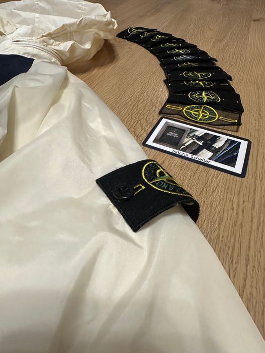 Supreme x Stone Island Reversible Down Puffer Jacket White