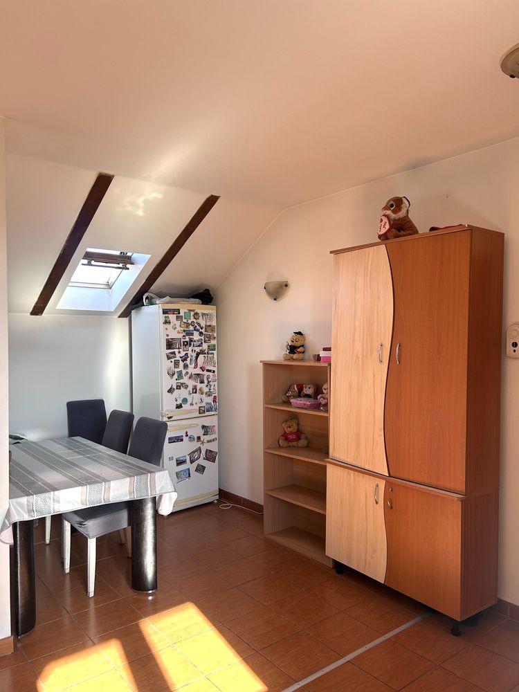 Caut colegă de apartament