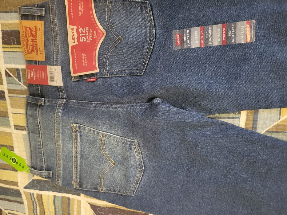Blugi Levis originali