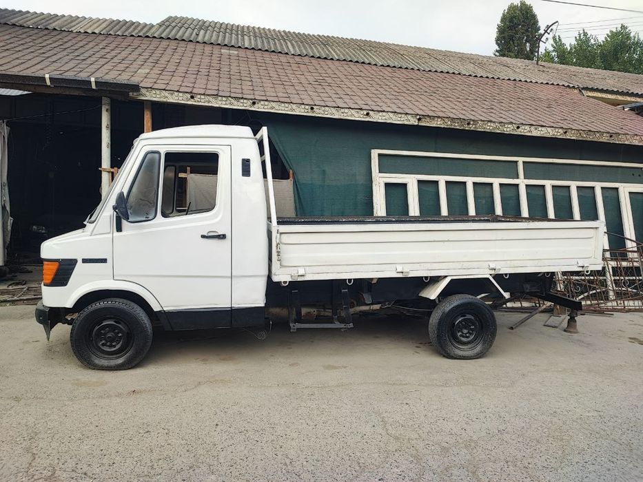 Mercedes-Benz bortovoy 1983 yil narhi  $ 2800 kami bor