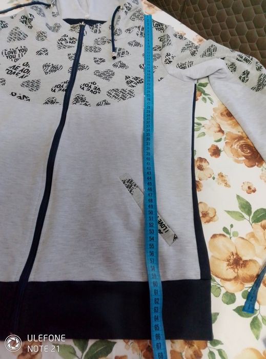 Costum de sport pentru femei