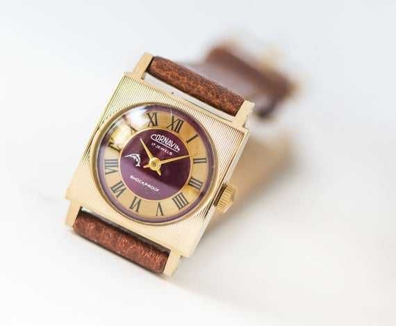 Cornavin women watch.